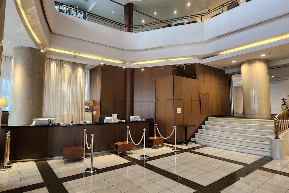 Breezbay Hotel Resort and Spa