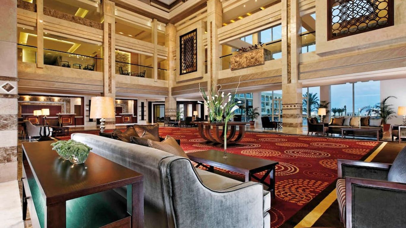 Mövenpick Resort Soma Bay