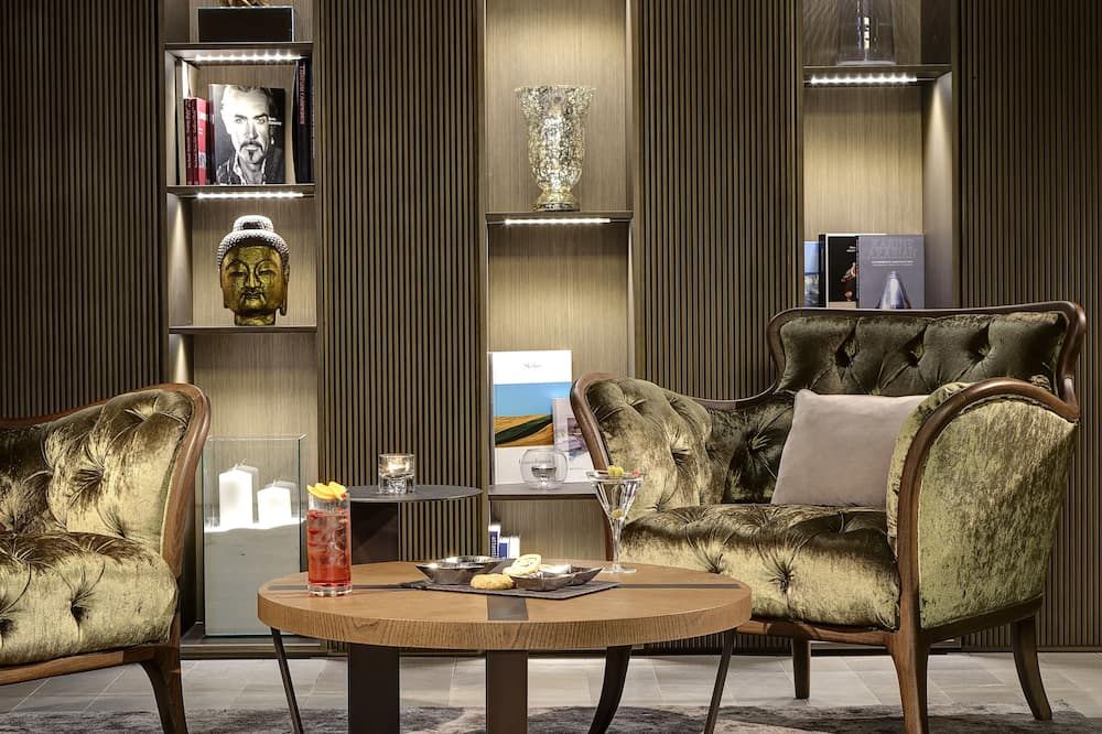 فندق جراند كامبيوني