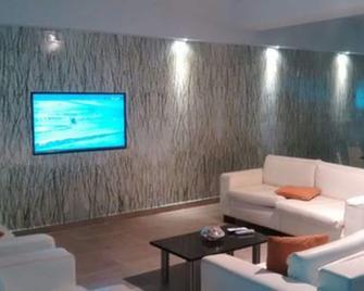 Hotel Siglo Sexto - Termas de Río Hondo - Sala de estar