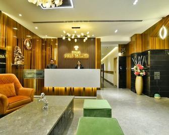 Hotel Puri Palace - Amritsar - Front desk
