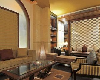 Grand Residency Hotel & Serviced Apartments - Mumbai - Lounge