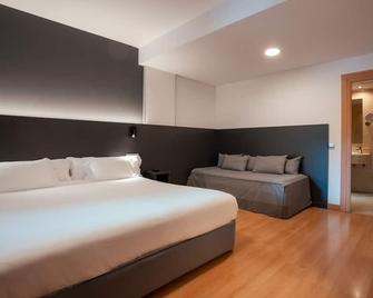 Sancho Ramirez - פאמפלונה - חדר שינה