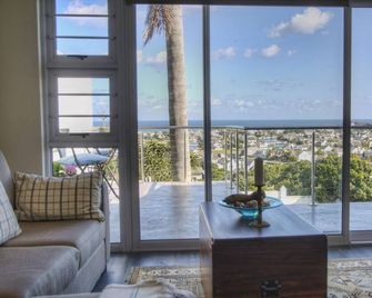 The Lookout Guest House - Port Alfred - Salon