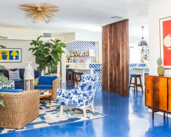 Holiday House Palm Springs - פאלם ספירנגס - לובי