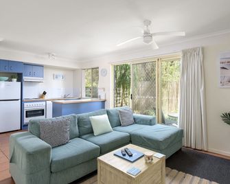 Rainbow Getaway Holiday Apartments - Rainbow Beach