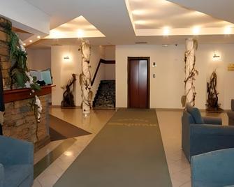 Country Club Aivengo Hotel Jungle - Podolsk - Recepción