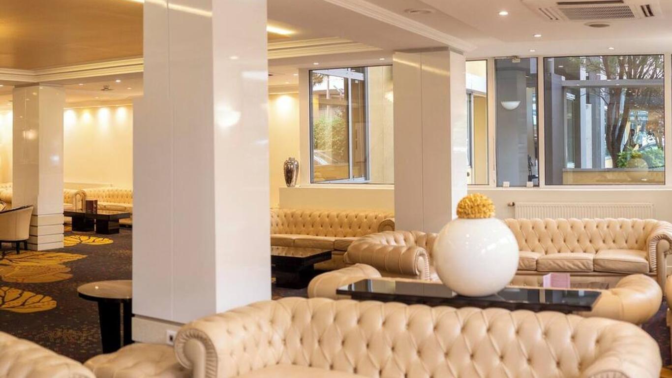 فندق بارادايس