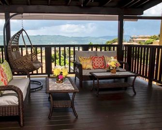 Vacation Getaway in Mango Walk Country Club - อ่าวมอนเทโก - ระเบียง