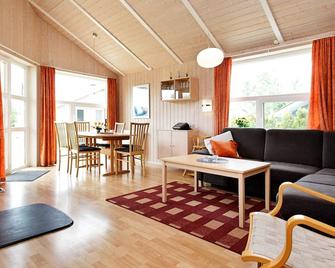 Holiday Home in Otterndorf - Otterndorf - Вітальня