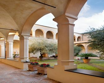 Abbadia San Giorgio - Moneglia - Building