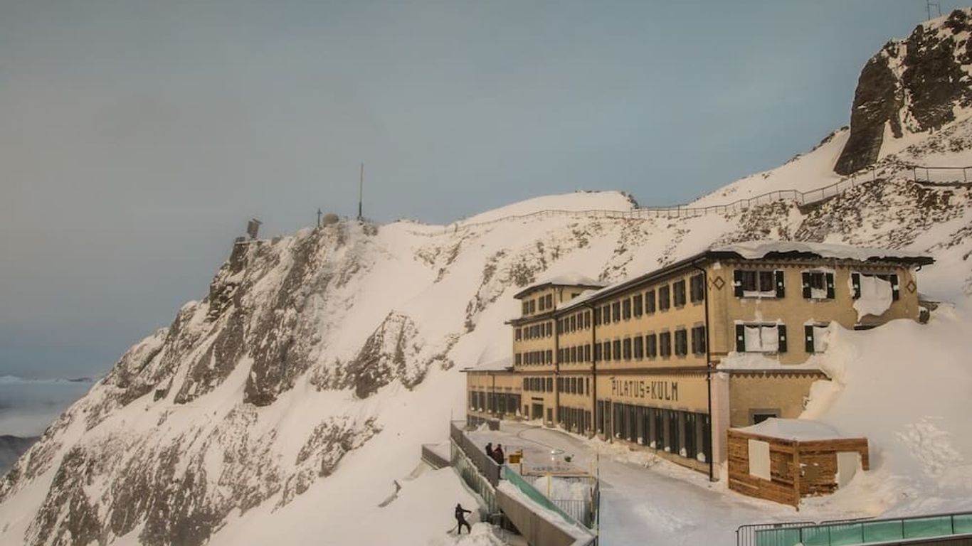 Hotel Pilatus-Kulm