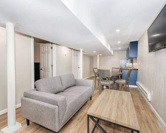 Cozy Basement 2 Bed in Passaic - Passaic - Sala de estar