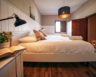 Le Terrazze B&B - Pulsano - Habitación