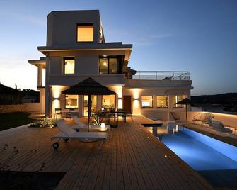 Les Loges En Provence 'Villa 360' - Villeneuve-lès-Avignon - Building