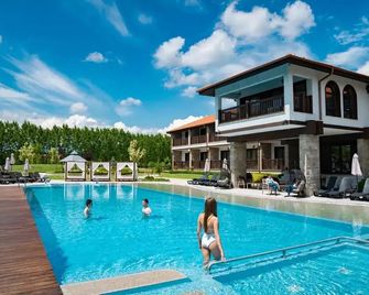 Boutique Complex Trakiets - Zhitnitsa - Pool
