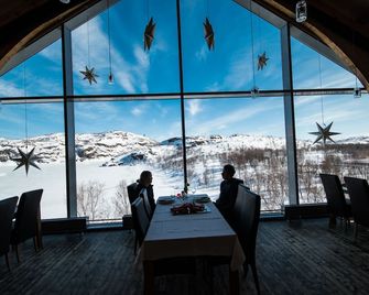 Snow Resort Kirkenes - Kirkenes - Restaurant