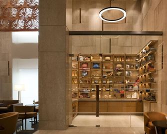 Feathers- A Radha Hotel, Chennai - צ'נאי