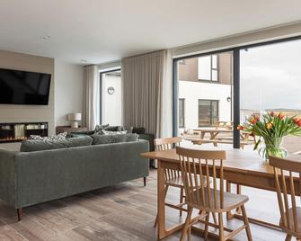 Leenan at Ballyliffin Beach Houses - Ballyliffin - Living room