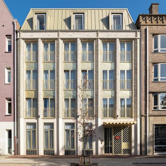 Duke Studio Hotel image 1