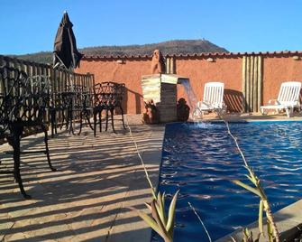 Pousada Recanto dos Leões - Pirenópolis - Piscina