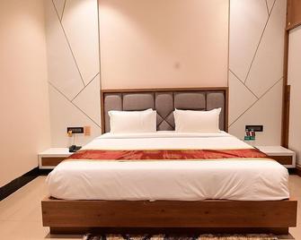Hotel Aryan - Jhārsuguda - Habitación
