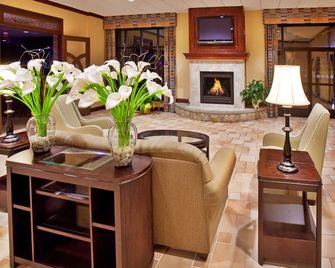 Holiday Inn Quincy By IHG - Quincy - Gebäude