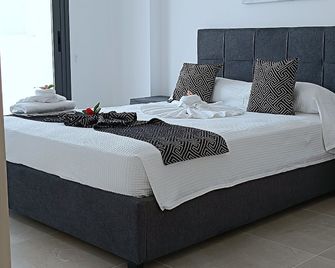 Larvella Estia Luxury Suites - Larnaca - Soveværelse