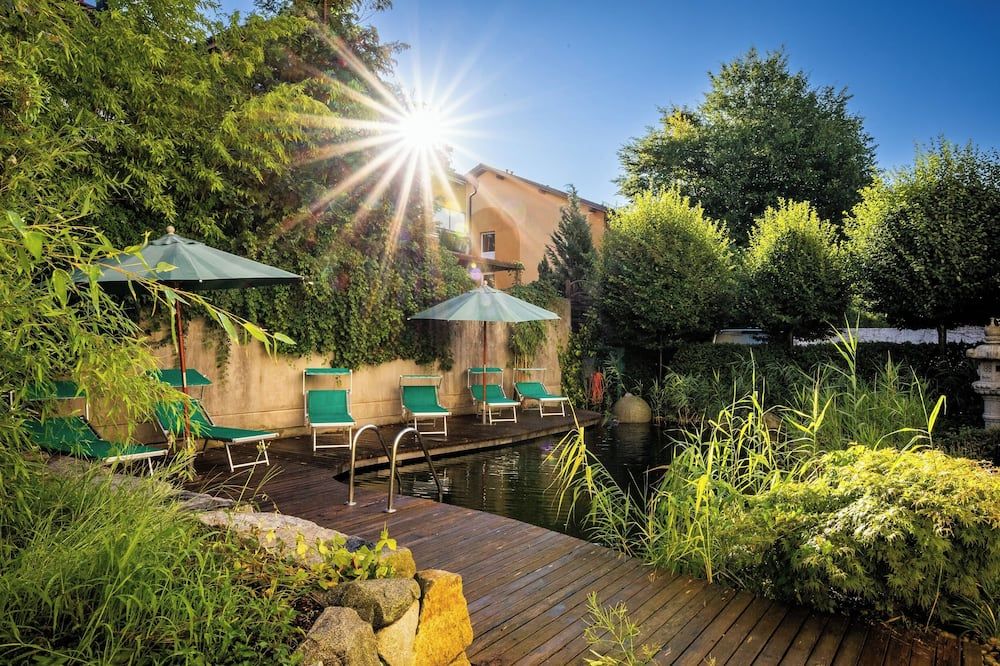 Wunsch Hotel Mürz - Natural Health & Spa Hotel - באד פוסינג - פטיו