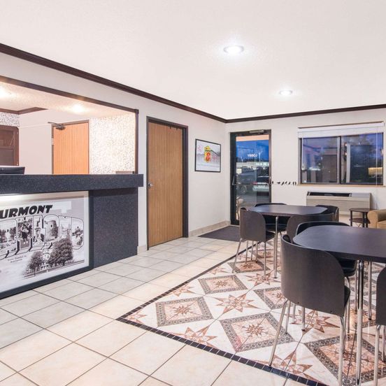 Lobby view of Super 8 by Wyndham Thurmont