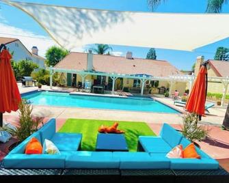 California Dream House w/pool & tennis court - Los Angeles - Pool