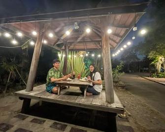 Long Lake Resort - Chonburi - Βεράντα