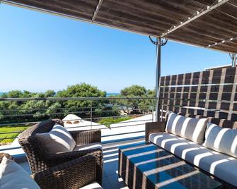Dialiskari Villas - Marathopolis - Balcony