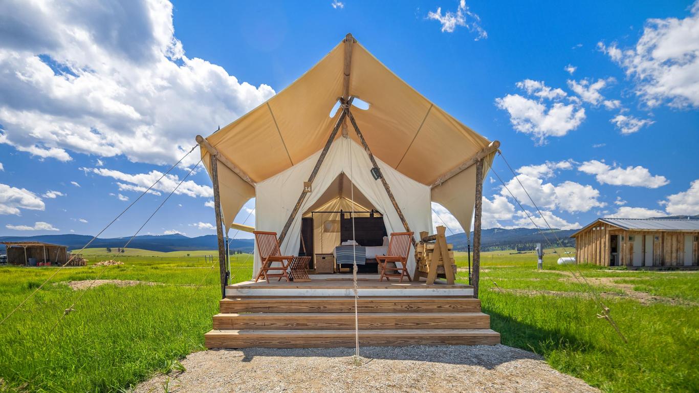 Under Canvas West Yellowstone