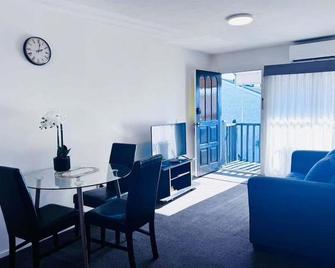 Merivale Court One Bedroom Apartment - Christchurch - Sala de jantar