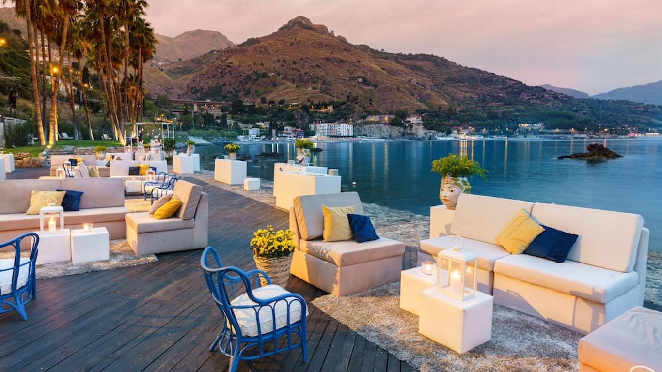 أتلانتيس باي - في ريتريتس