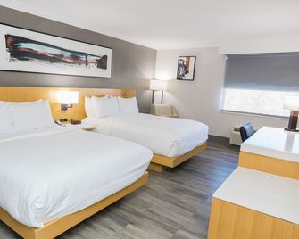 Delta Hotels by Marriott Columbia Northeast - Columbia - Schlafzimmer
