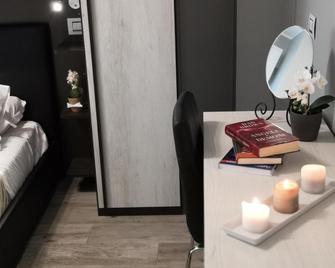Bgy Central Apartments - Bergamo - Zimmerausstattung
