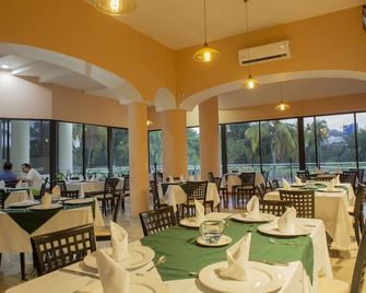 Hotel Costa Brava - Manzanillo - Restaurante