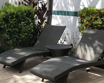 Plunge Pool Villa On Blue Water Lagoon Duck Key/Marathon, Fl - Duck Key - Patio