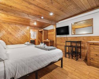 Ponderosa Pines - Lead - Schlafzimmer