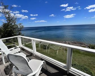 Bluefin Bay on Lake Superior - Tofte - Balcony