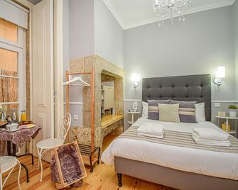 B in B Lisbon Downtown Suites - Lisbon - Bedroom