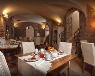 La Locanda del Conte Mameli - Ольбія - Ресторан