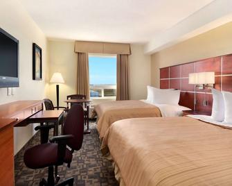 Days Inn by Wyndham Grande Prairie - גרנד פריירי - חדר שינה