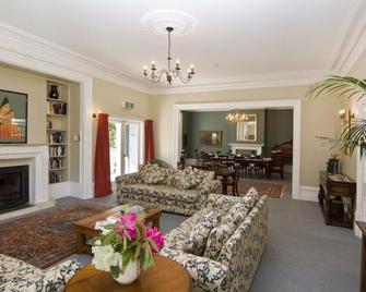 Orari Boutique Hotel - Christchurch - Living room