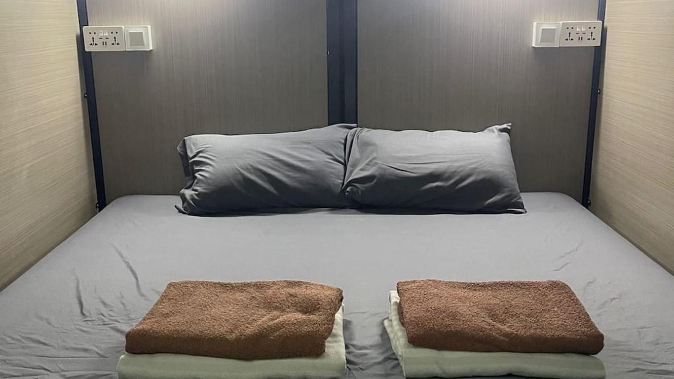 ميدوز هوستل