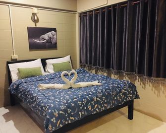 Nett Hotel - Lop Buri