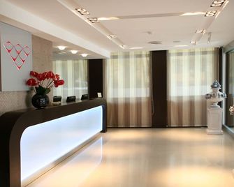 Residence Diamanterosso - Terni - Recepción