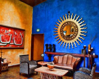 Villa Mexicana Creel Mountain Lodge - Creel - Lounge